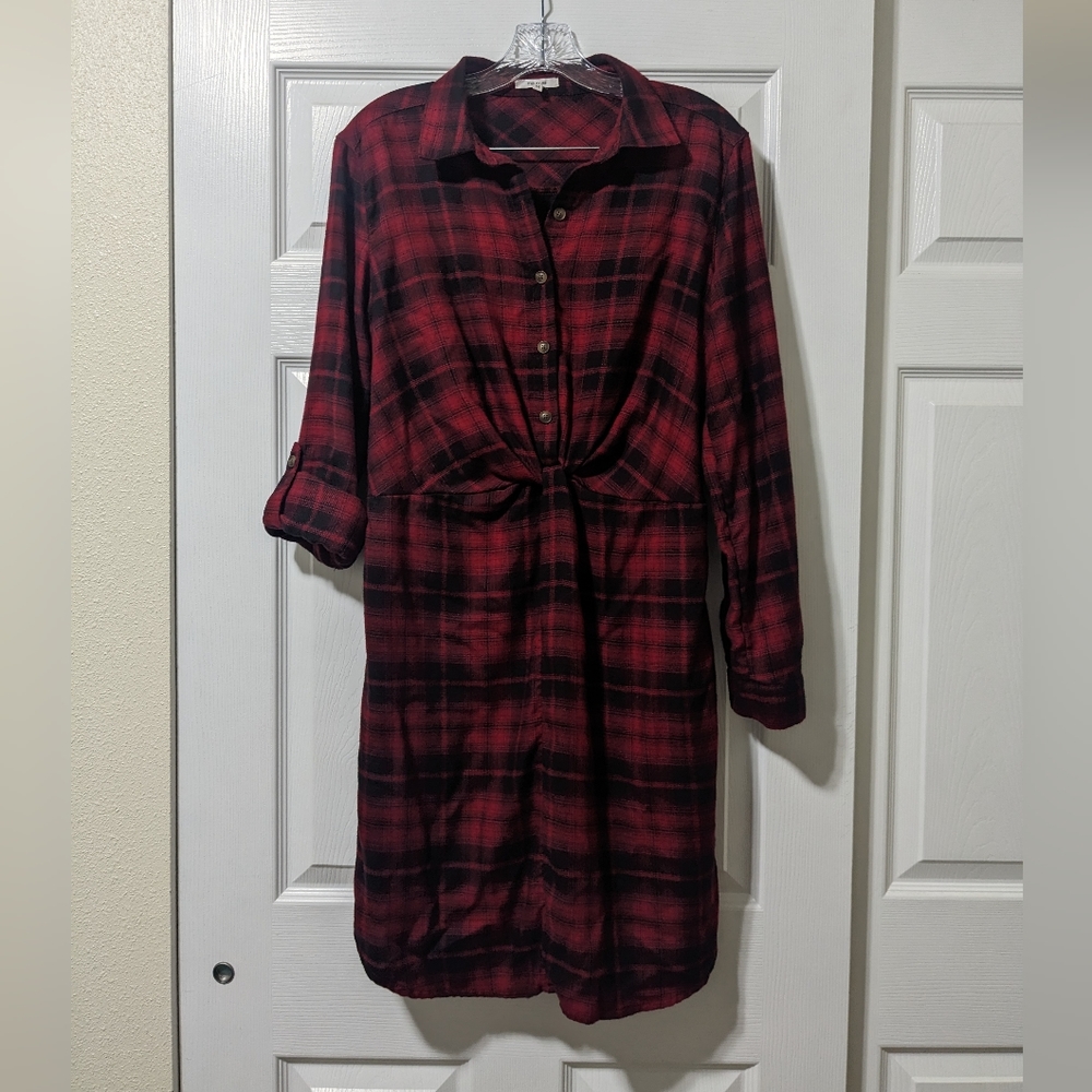 Maurices, Button-Up Shirt Dress, Women's Size M, Red/Black